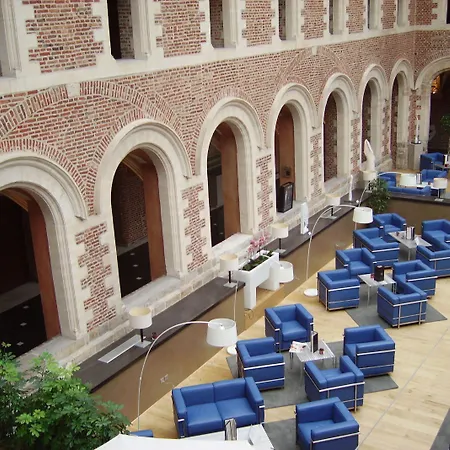 얼라이언스 - 코뱅 데 미님