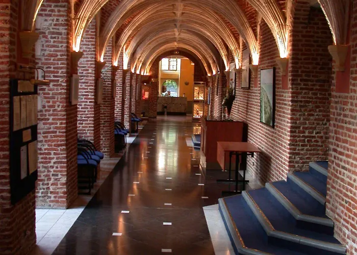 Alliance - Couvent Des Minimes 4*